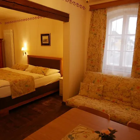 Zamek 4*