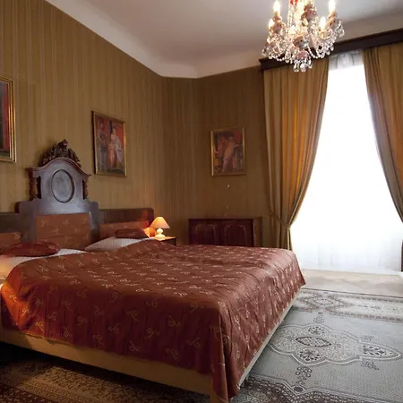 Zamek Hotel 4*