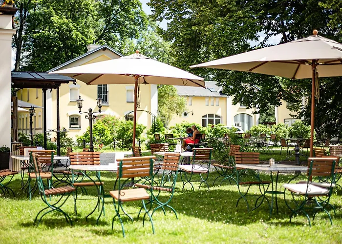 Zamek Отель 4*